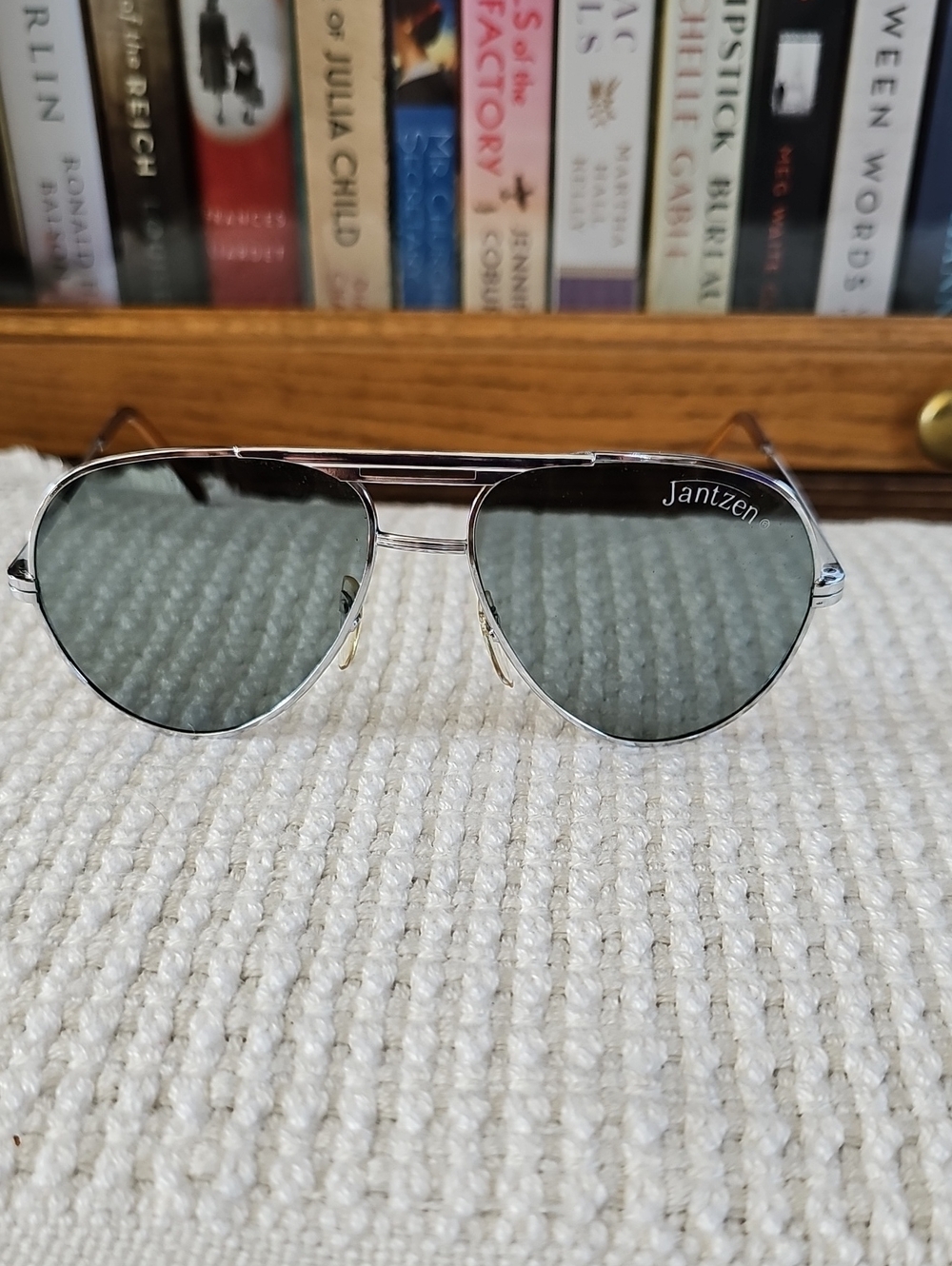 Jantzen Vintage Silver Aviator Sunglasses with Grey Lenses